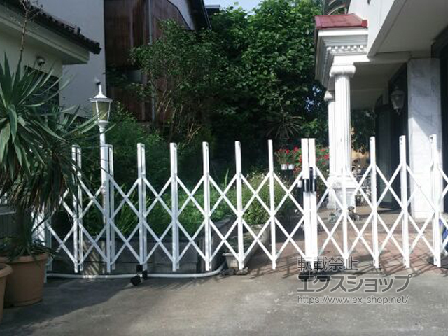 埼玉県川越市ののカーゲート トリップゲート RB型 ノンレール 両開き 48W（24S+24M） 施工例