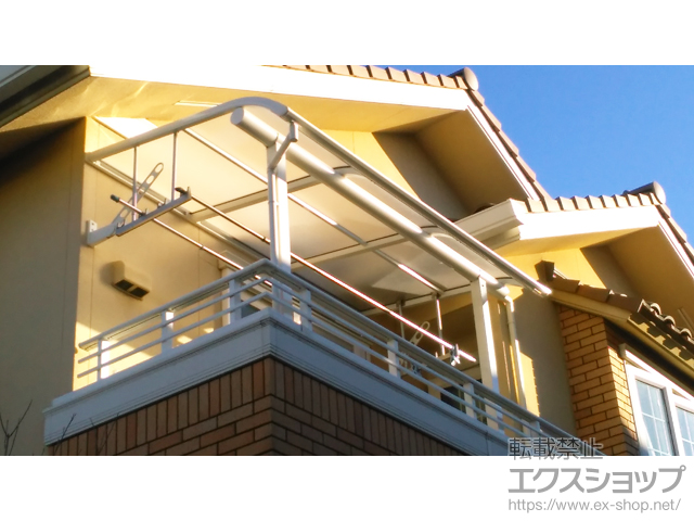 埼玉県さいたま市ののバルコニー・ベランダ屋根 ヴェクターテラス R型 屋根タイプ 単体 積雪〜20cm対応 施工例