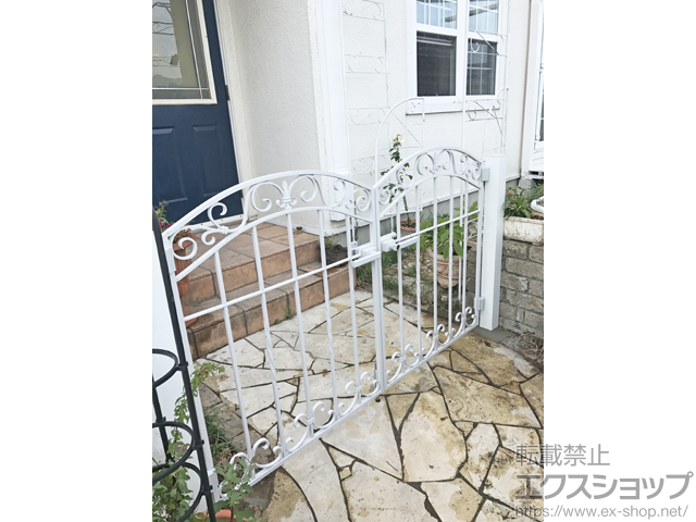 愛媛県松山市のの門扉 ラフィーネ門扉4型 両開き 柱使用 施工例