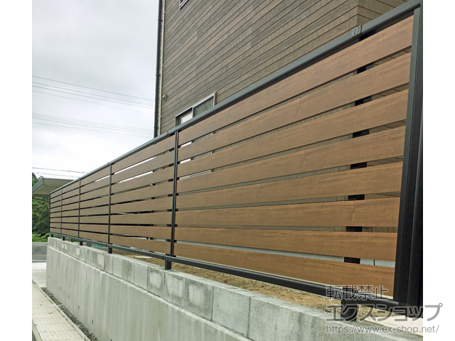 宮城県栗原市ののフェンス・柵 モクアルフェンス 横板タイプ 自由柱タイプ 施工例