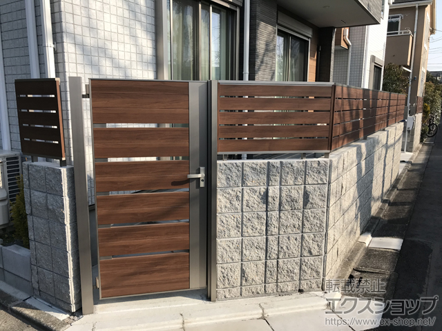 東京都世田谷区のの門扉 ジオーナ門扉 YS型 片開き マテリアルカラー 柱使用 施工例