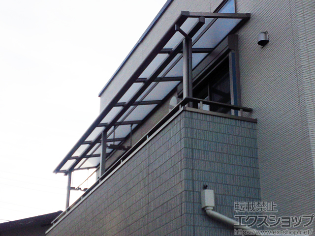 東京都練馬区ののバルコニー・ベランダ屋根 スピーネ F型 屋根タイプ 連棟 積雪〜20cm対応 施工例