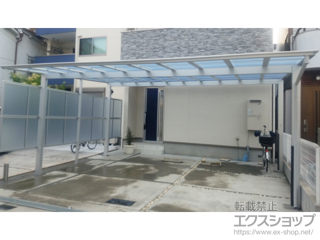 大阪府大阪市ののカーポート ネスカF (フラットスタイル) ワイド 積雪〜20cm対応 施工例