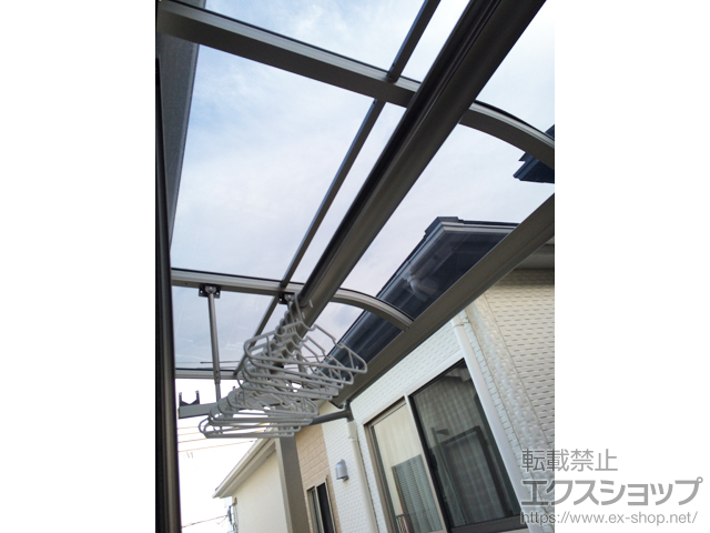 兵庫県西宮市ののバルコニー・ベランダ屋根 ヴェクターテラス R型 屋根タイプ 単体 積雪〜20cm対応 施工例