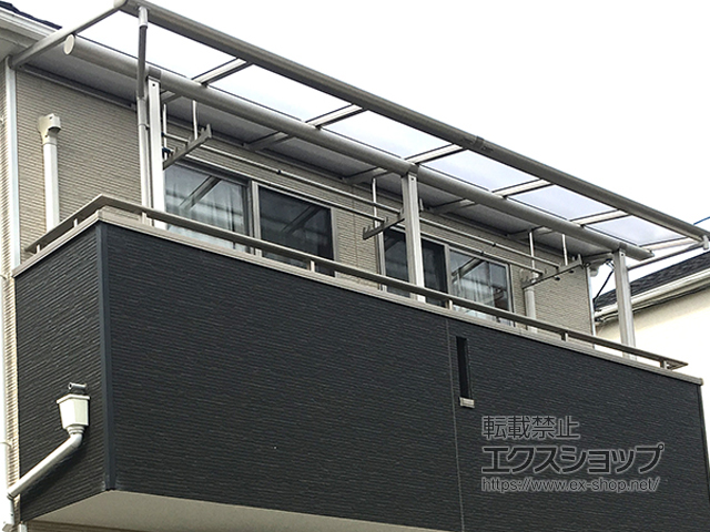 京都府木津川市ののバルコニー・ベランダ屋根 プレシオステラス F型 屋根タイプ 連棟 積雪〜20cm対応 施工例