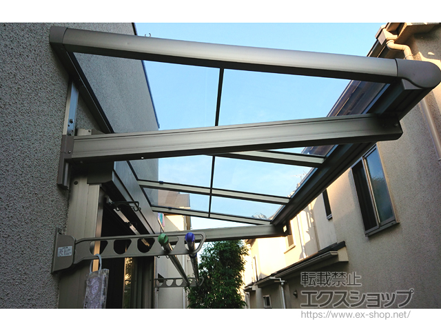 神奈川県横浜市ののバルコニー・ベランダ屋根 パワーアルファ F型 ルーフタイプ 単体 積雪〜30cm対応 施工例