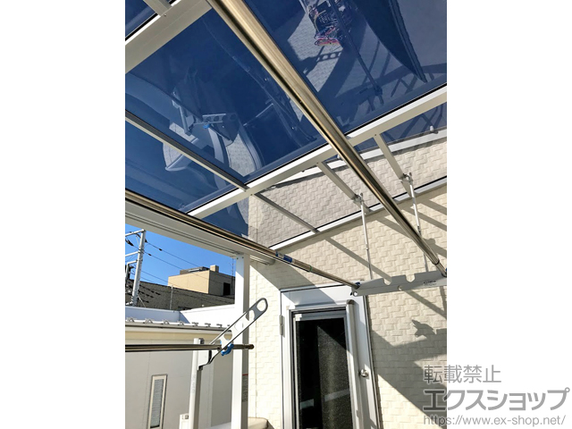 埼玉県入間郡三芳町ののバルコニー・ベランダ屋根 スピーネ F型 屋根タイプ 単体 積雪〜20cm対応 施工例