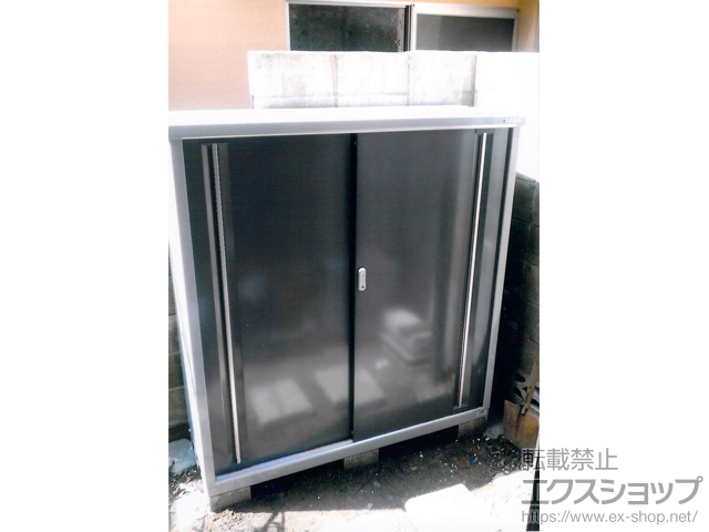 東京都中野区のの物置・屋外倉庫 シンプリー 一般型 1520×515×1603 MJX-155D-P-PG 施工例