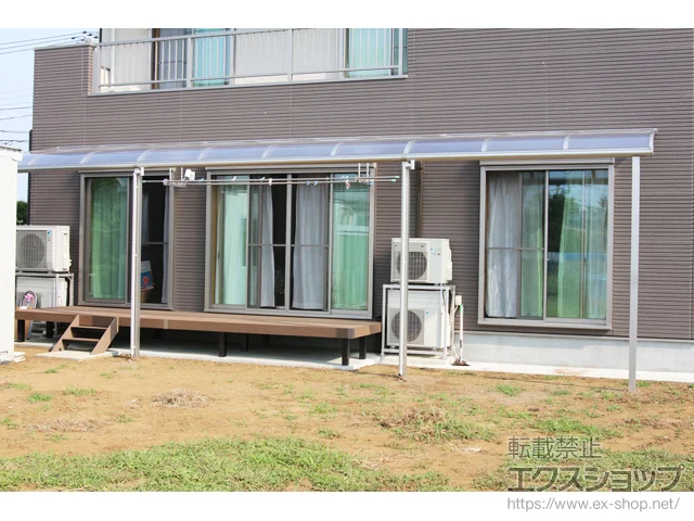 静岡県三島市のYKKAPのテラス屋根 ヴェクターテラス R型 テラスタイプ 3連棟 積雪～20cm対応 施工例