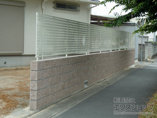 兵庫県高砂市ののフェンス・柵 プレスタフェンス 7Y型 横スリット フリーポールタイプ 施工例