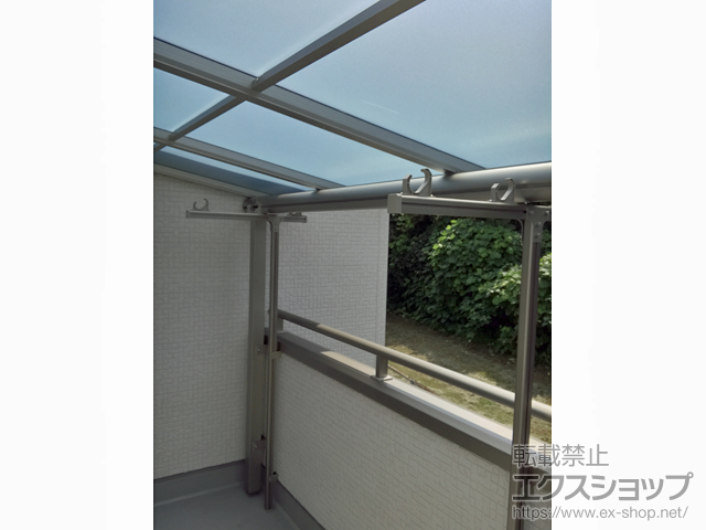埼玉県さいたま市ののバルコニー・ベランダ屋根 ヴェクターテラス F型 屋根タイプ 単体 積雪〜20cm対応 施工例