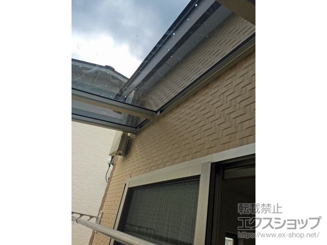 高知県高知市ののバルコニー・ベランダ屋根 プレシオステラス R型 屋根タイプ 単体 積雪〜20cm対応 施工例