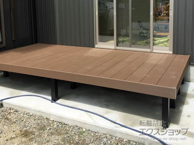 富山県魚津市ののウッドデッキ リウッドデッキ 200 施工例