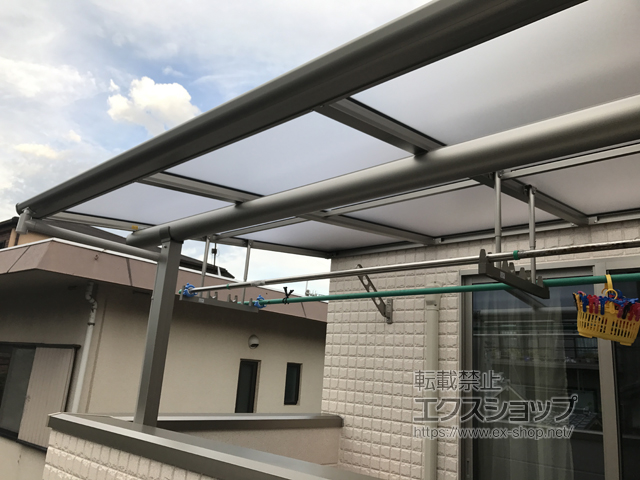 大阪府池田市ののバルコニー・ベランダ屋根 プレシオステラス F型 屋根タイプ 単体 積雪〜20cm対応 施工例
