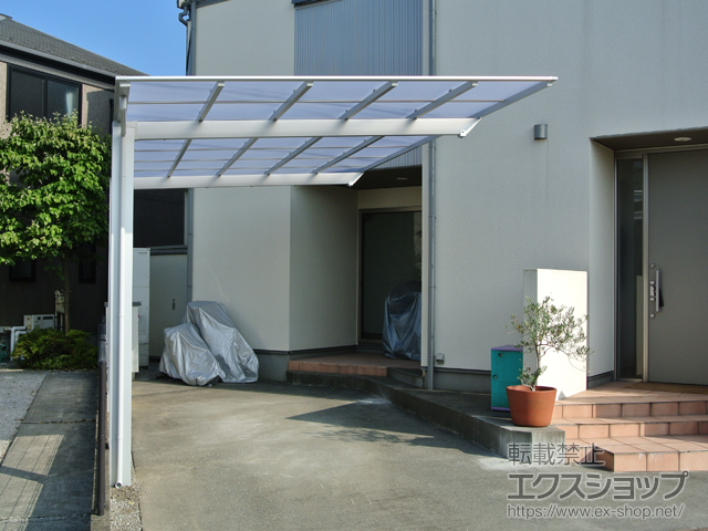 埼玉県鶴ヶ島市ののカーポート ネスカF (フラットスタイル) 積雪〜20cm対応 施工例