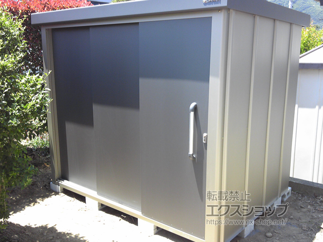 長野県埴科郡坂城町のの物置・屋外倉庫 エスケーエイト SK8-100 一般型 2200×1600×1940 SK8-100 施工例