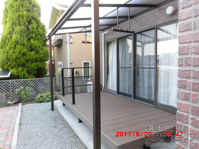 宮城県宮城郡利府町ののウッドデッキ マージウッドデッキ＋ルシアスデッキフェンスＢ03型 横格子2本タイプ　 施工例