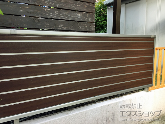 宮崎県宮崎市ののフェンス・柵 ルシアスフェンスF02型 横目隠し 自由柱 施工例