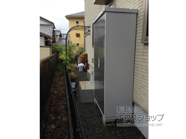 静岡県静岡市のの物置・屋外倉庫 アイビーストッカー 1100×515×1903 BJX-115E-PG 施工例