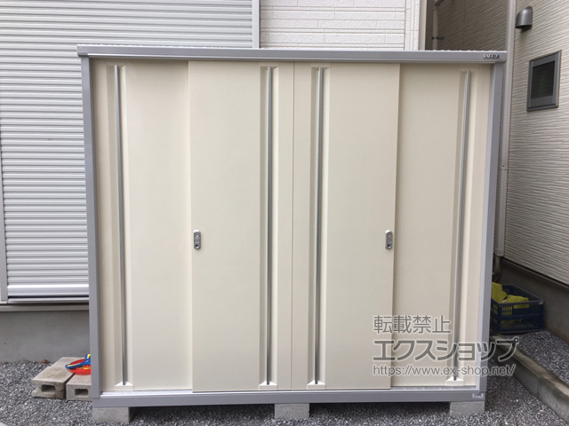 東京都江戸川区のの物置・屋外倉庫 シンプリー 一般型 2160×615×1903 MJX-216E-FW 施工例