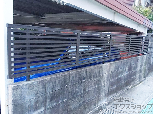 愛知県豊川市ののフェンス・柵 プレスタフェンス 3型 太横桟 フリーポールタイプ 施工例