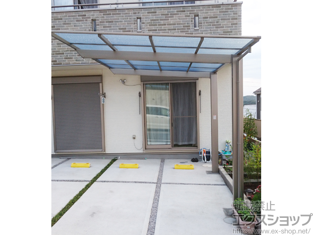 東京都町田市ののカーポート ネスカF (フラットスタイル) 積雪〜20cm対応 施工例