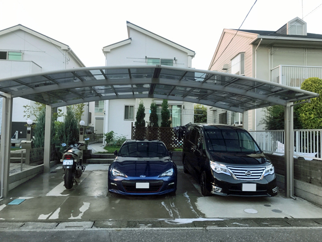 埼玉県東松山市ののカーポート レイナトリプルポートグラン　積雪〜20cm対応 施工例