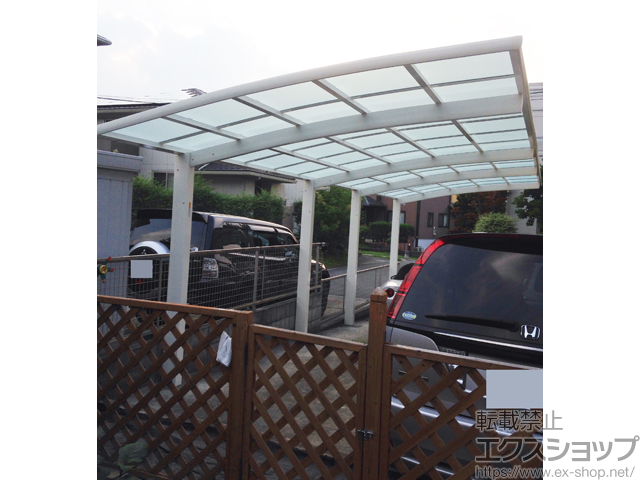 大分県大分市ののカーポート レイナポートグラン 縦連棟　積雪〜20cm対応 施工例