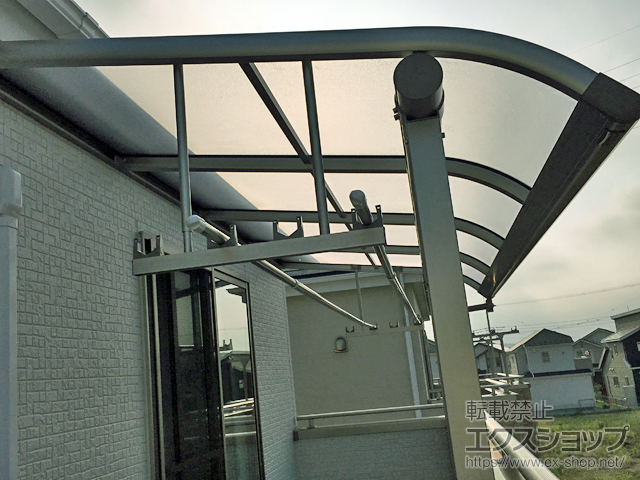 千葉県佐倉市ののバルコニー・ベランダ屋根 ヴェクターテラス R型 屋根タイプ 単体 積雪〜20cm対応 施工例