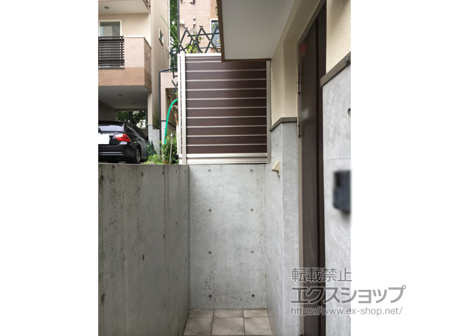 東京都目黒区ののフェンス・柵 ルシアスフェンスF02型 横目隠し 複合カラー 自由柱施工 施工例