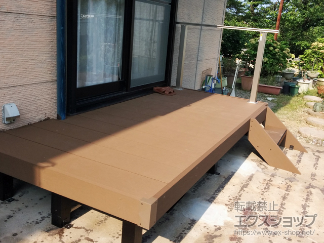 佐賀県鳥栖市ののウッドデッキ リウッドデッキ 200 施工例