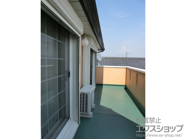 福岡県筑後市のLIXIL リクシル（トステム）の窓シャッター リフォームシャッター ボックス省スペース納まり クワトロ 手動式 施工例