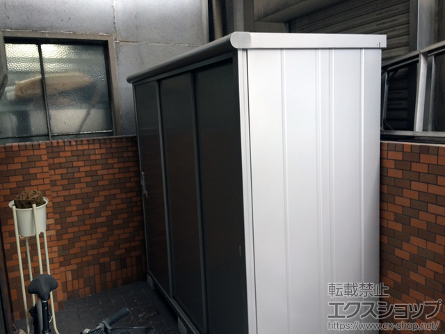 大阪府大阪市のの物置・屋外倉庫 エスモ 一般型 2100×900×1959 ESE-2109A-SS 施工例