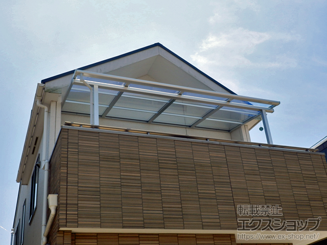 東京都八王子市ののバルコニー・ベランダ屋根 スピーネ F型 屋根タイプ 単体 積雪〜20cm対応 施工例