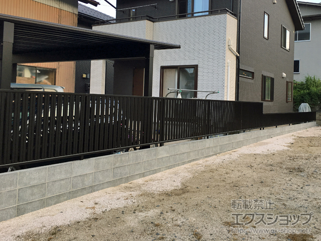 島根県仁多郡奥出雲町ののフェンス・柵 シンプレオフェンスST1型 縦スリット 自由柱施工 施工例