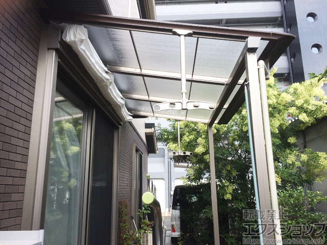 福岡県北九州市ののテラス屋根 シャルレ TX1A型 テラスタイプ 単体 木調色 積雪〜20cm対応 施工例