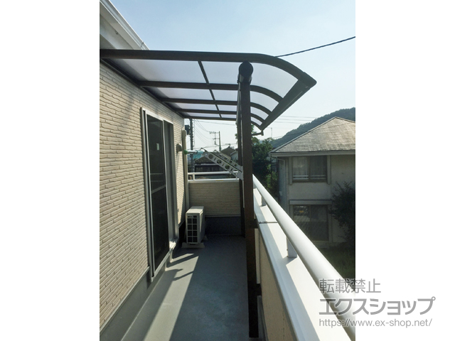埼玉県入間市ののバルコニー・ベランダ屋根 ヴェクターテラス R型 屋根タイプ 単体 積雪〜20cm対応 施工例