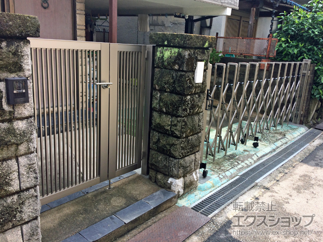 大阪府豊中市のの門扉 プレスタ門扉 2型 細たて桟 両開き親子 柱使用 施工例