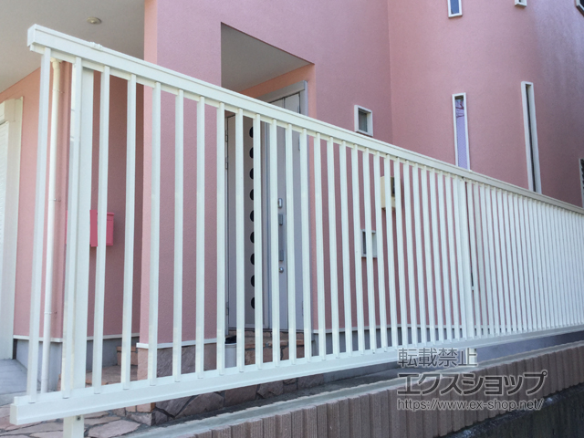 神奈川県横浜市ののフェンス・柵 プレスタフェンス 2型 細たて桟 フリーポールタイプ 施工例