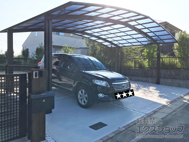 愛知県長久手市ののカーポート レイナトリプルポートグラン　積雪〜20cm対応 施工例