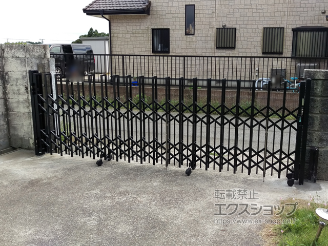 千葉県いすみ市ののカーゲート トリップゲート ペットガード型 ノンレール 片開き 37S 施工例
