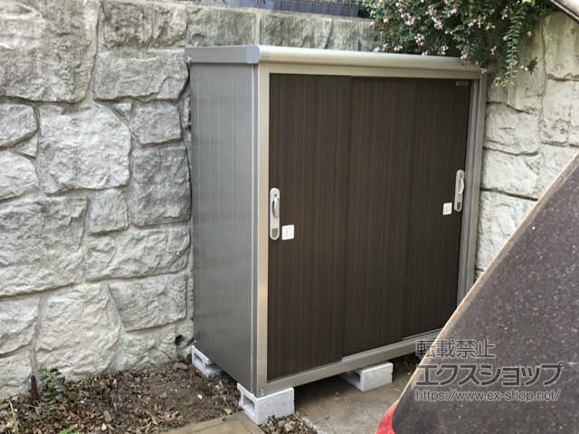 埼玉県入間市のの物置・屋外倉庫 エスモ 一般型 1350×650×1501 ESE-1306E-DW 施工例