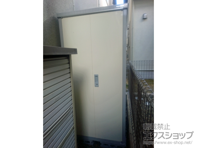 神奈川県横浜市のの物置・屋外倉庫 アイビーストッカー 900×905×1903 BJX-099E-FW 施工例