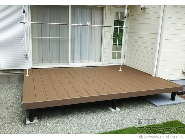 静岡県裾野市ののウッドデッキ リウッドデッキ 200 施工例