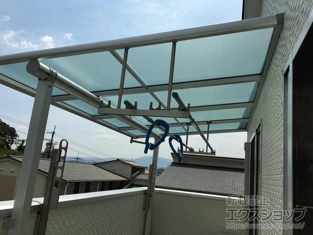 奈良県奈良市ののバルコニー・ベランダ屋根 ヴェクターテラス F型 屋根タイプ 単体 積雪〜20cm対応 施工例