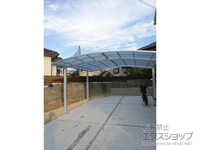 奈良県生駒市ののカーポート ネスカR (ラウンドスタイル) ワイド 積雪〜20cm対応 施工例