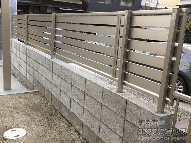 福岡県北九州市ののフェンス・柵 シンプレオフェンスSY1型 横スリット 自由柱施工 施工例