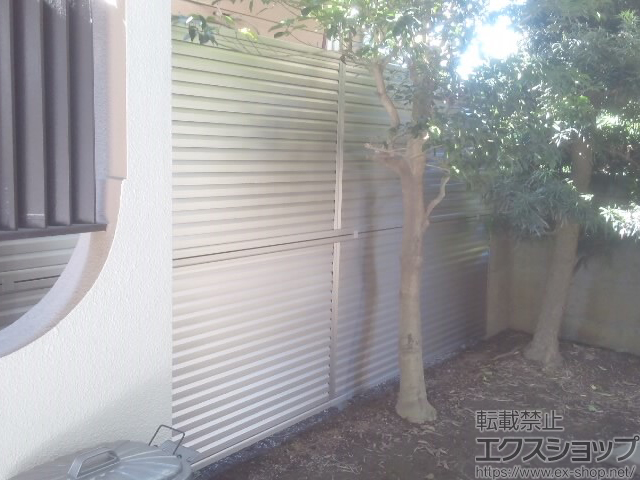 埼玉県さいたま市ののフェンス・柵 ミエーネフェンス 目隠しルーバー 2段支柱施工 施工例