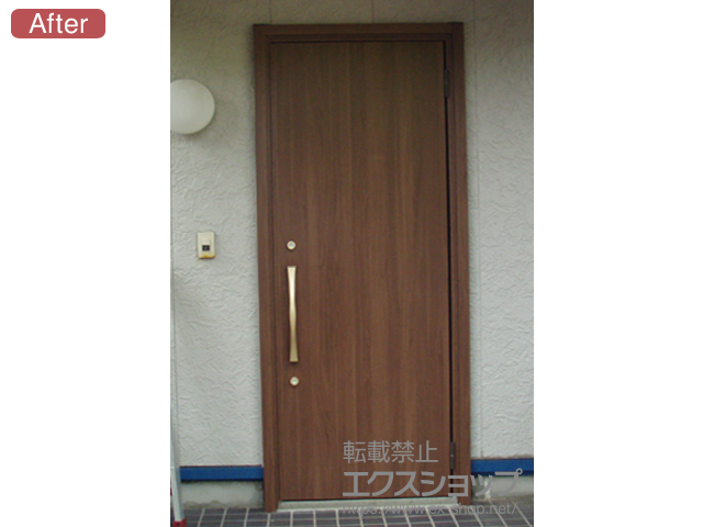 新潟県柏崎市のLIXIL リクシル（トステム）の玄関ドア リシェントII 断熱K4仕様 片開き仕様(ランマ無)R A22型 施工例