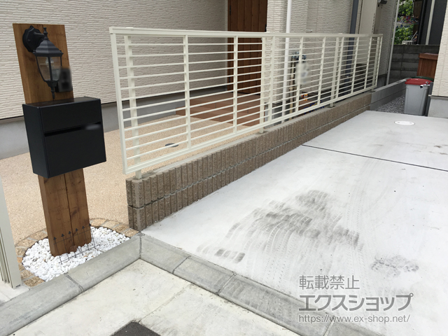 大阪府茨木市ののフェンス・柵 プレスタフェンス 1型 細横桟 フリーポールタイプ 施工例